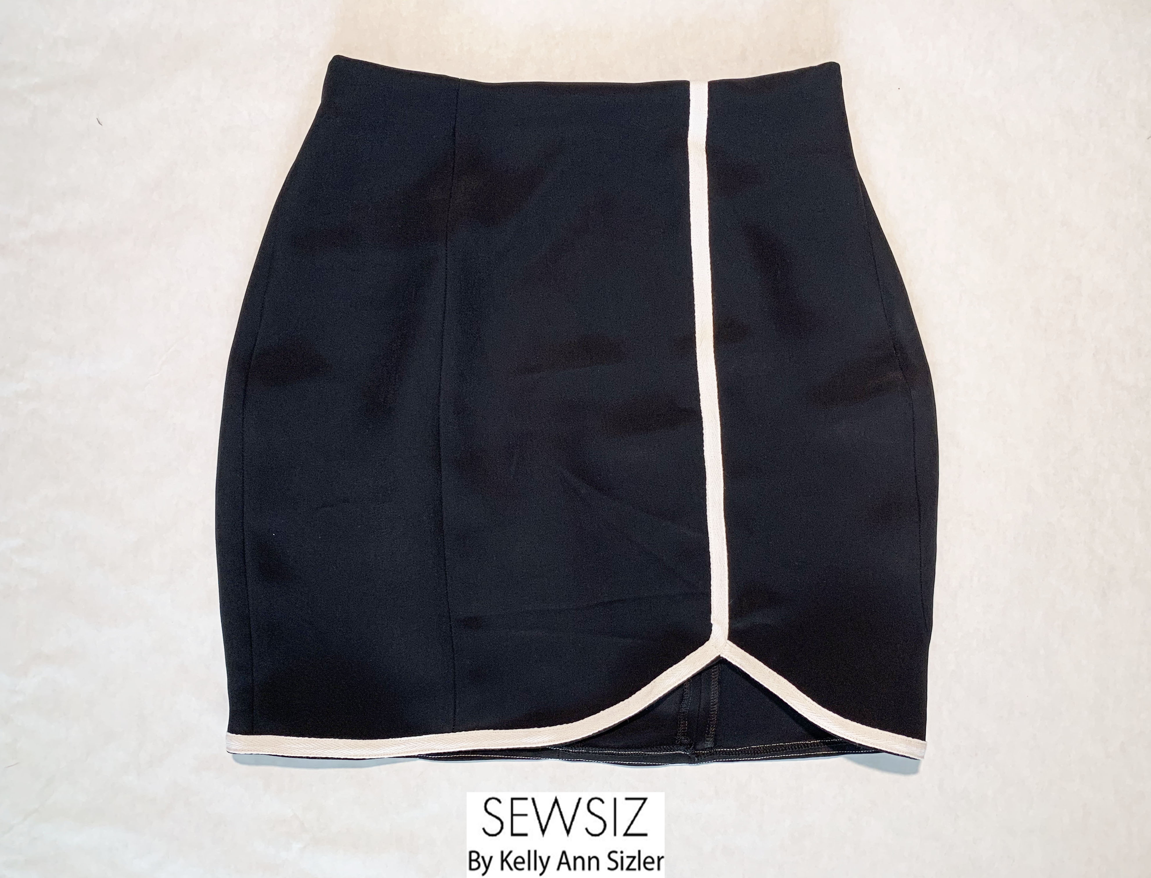 Kelly Ann Sizler Designs – Tulip Skirt – SewSiz